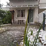 Διαμέρισμα Bhh Private Garden Reserved Parking -wwwbolognaholidayhomecom- House Garden Parking Μπολόνια