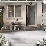 Διαμέρισμα Bhh Private Garden Reserved Parking -wwwbolognaholidayhomecom- House Garden Parking Μπολόνια