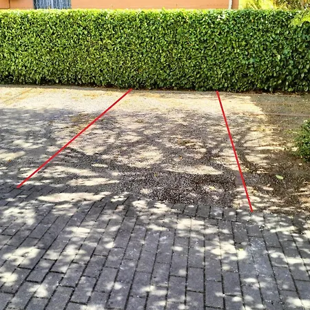 Bhh Private Garden Reserved Parking -wwwbolognaholidayhomecom- House Garden Parking Μπολόνια