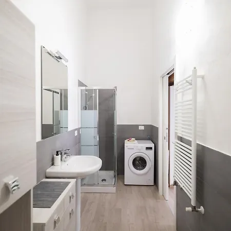 Bhh Appartamento Signorini Bologna -Wwwbolognaholidayhomecom- Parcheggio Riservato E Giardino - Holiday House Bologna Garden Parking * Bologna