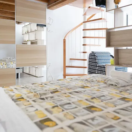 아파트 Bhh Private Garden Reserved Parking -wwwbolognaholidayhomecom- House Garden Parking