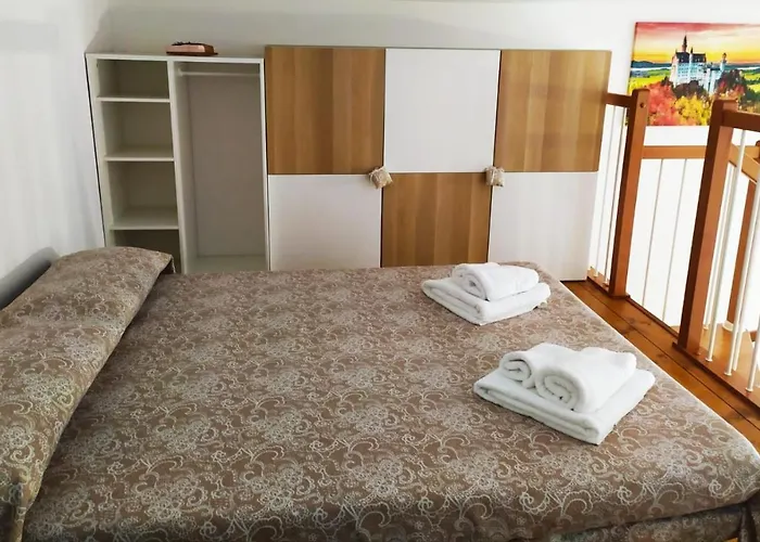 شقة Bhh Signorini -wwwbolognaholidayhomecom- Parcheggio Riservato E Giardino - House Garden Parking *